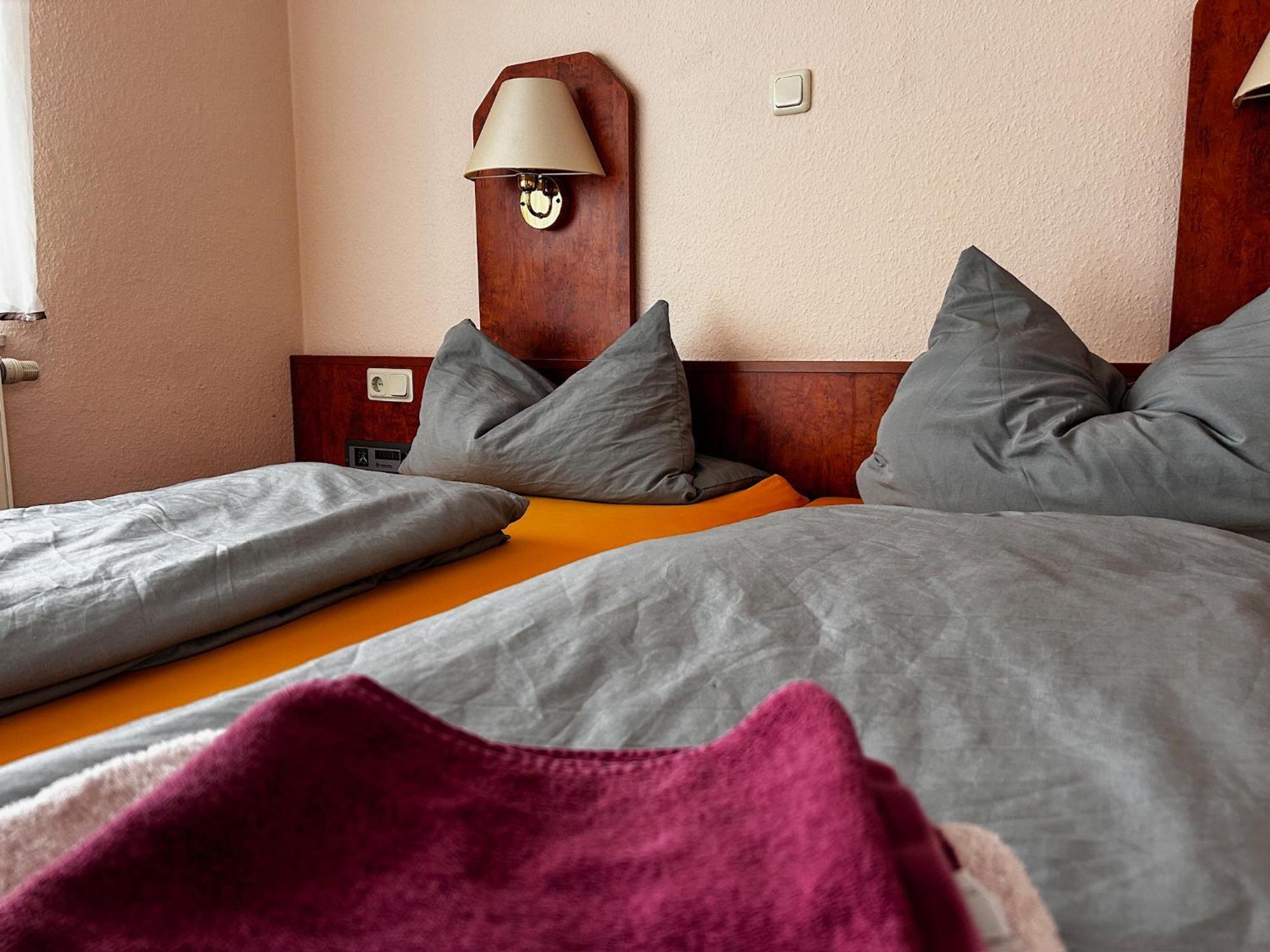 Pension Faulpelz - Doppelzimmer Mit Bad Niederorschel Exterior foto
